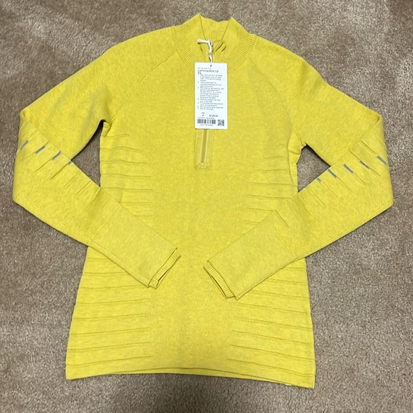 Lululemon lightning bold 1/2 zip. NWT. Size 6. - Picture 1 of 6